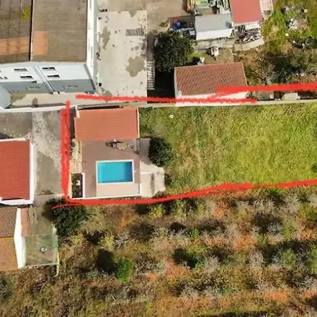 Coastal Vineyard Hideaway Дом отдыха *